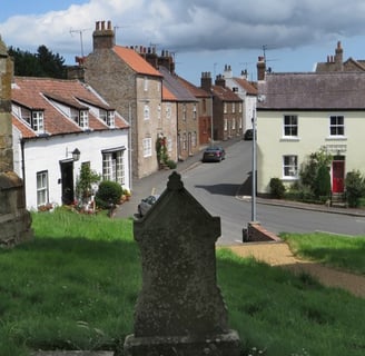 Kilham (E Yorks): East Street from the churchyard by Paul Harrop, CC BY-SA 2.0 <https://creativecommons.org/licenses/by-sa/2.