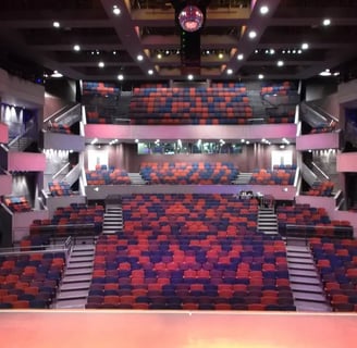 Royal & Derngate, Northampton