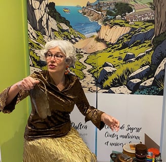 Jo Daltea conteuse utilise une cloche tête de Boudha