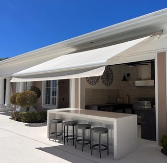 Toldo Articulado Italiano em Lona