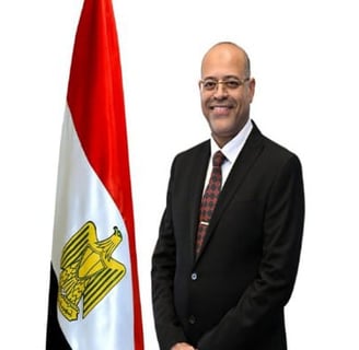 وزير العمل: الخميس 24 يوليو إجازة رسمية مدفوعة الأجر
