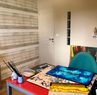 Atelier de création de l'artiste Plastienne Xirkys