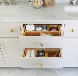 bathroom vanities to maximize the space
