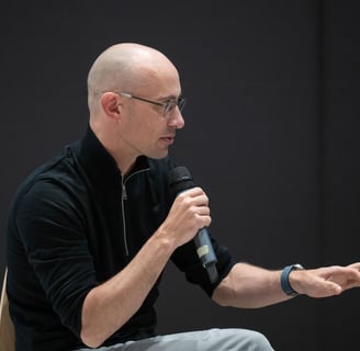 CEO Shopify, Tobi Lütke, menyatakan bahwa Shopify Batasi Perekrutan, Prioritaskan Integrasi AI