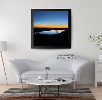 Fotografía de la naturaleza un amanecer y el reflejo en el agua