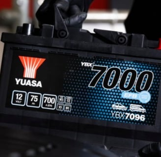 Yuasa YBX7096 12V 75Ah EFB car battery for start-stop vehicles