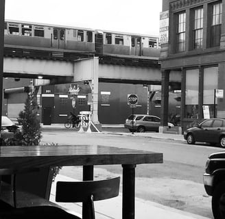 Chicago- above ground train