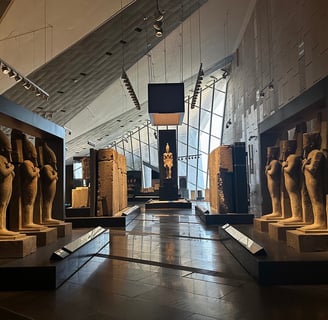 Salle du grand musée Egyptien