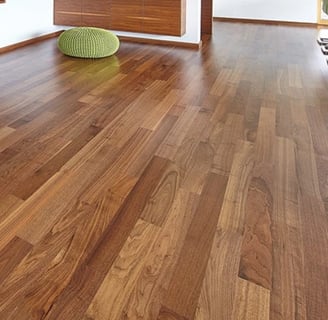 sol en parquet de bois