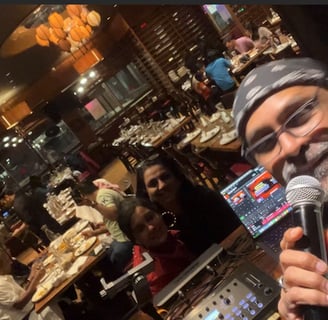 Rajan Bhai giving the crowd a great musical experience