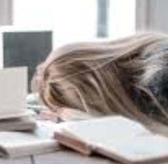 متلازمة التعب المزمن ( CFS) التهاب الدماغ النخاعي العضلي ( ME) الصيام والماء البارد