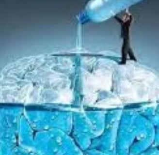 🥤🔬 Fluids & Fasting  The Science of Hydration and Kidney Function 
