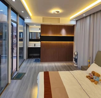 Capsule House