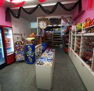 Tienda de gominolas y juguetes