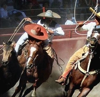 Charreada jaripeo suerte charros el paso de la muerte