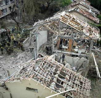 destruction in Tel Aviv due Iranian missiles