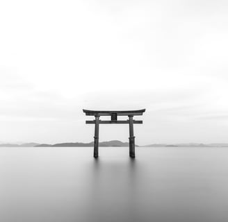 Japan Torii Shinto im Meer