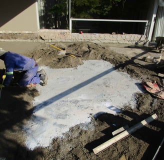 Special advanced screed methods after balcony slab waterproofing. Fourways, Johannesburg