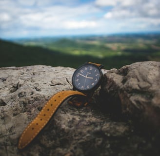 A watch used to show the hour-lesson system used in cambridge maths online tutoring