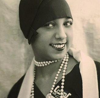 Portrait de Joséphine Baker, artiste et militante des droits civiques, propriétaire du Château des Milandes dans le Périgord