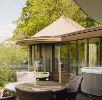 Chewton Glen Hotel's Treehouse