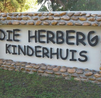 Herberg_Kinderhuis_Eingang