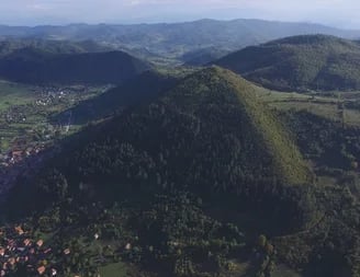 piramide de bosnia