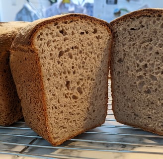 Gluten-free sourdough loaf
