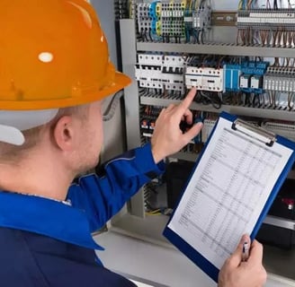 Documento técnico que avalia a segurança e a conformidade das instalações elétricas