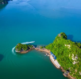 Soi Sim Rock Island