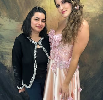 Elegant and stunning Model Makeup by Amor de Oro Beauty(Akriti Joshi). Best makeup artist and hairstylist in GTA, Toronto
