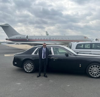 Rolls Royce To Hire Luxury Chauffeur Service | Smart City Prestige