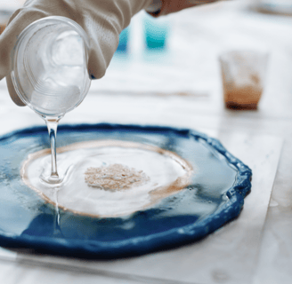 resin art pice making by pouring liquid on mold
