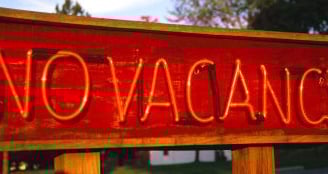 No vacancy neon sign