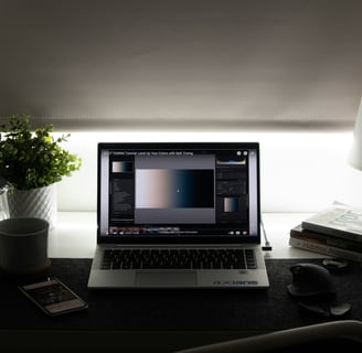 Everyday Work Desk with Essentials