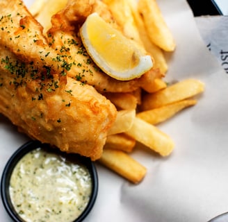 Fish and chips in England. Le poisson et les frites en angleterre