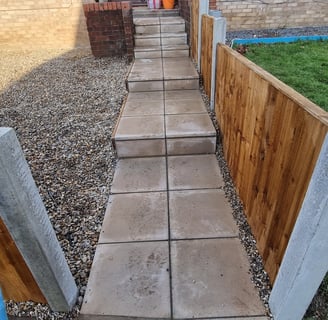 Bradstone pathway with 2 steps - Lawtons Landscapes