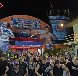 Samui muaythai boxing stadium and Gym training battle neaby chaweng at samui international today