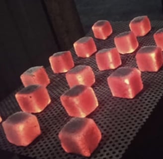 cube briquette lit