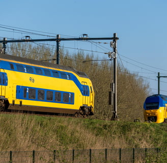 Top 15 Train Journeys in the World for Breathtaking Scenery and Unforgettable Experiences
