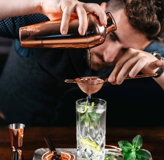 gelo cristalino transparente para coquetelaria bartender drink