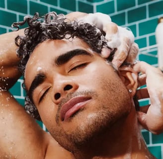 How Does Caffeine Shampoo Combat Hair Loss?