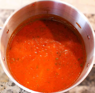 homemade tomato sauce