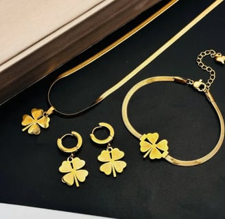 FOUR LEAF NECKLACE, BRACELET & EARRINGS