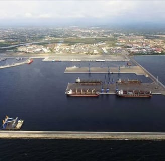 Le port de Bata