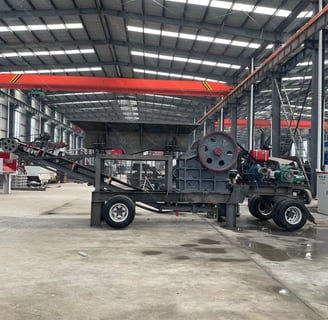 Mobile diesel jaw crusher for sand gravel crushing production plant, granite crusher, basalt jaw stone crusher, stone crusher