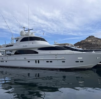 horizon 90 sport fishing yacht cabo san lucas