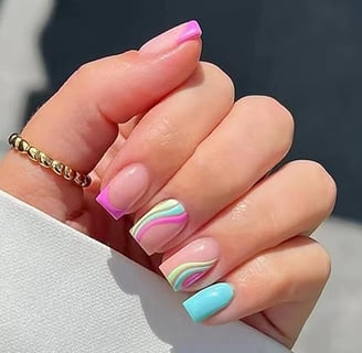 Uñas con ondas pastel