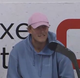 Patrik Laine loukkaantuneena