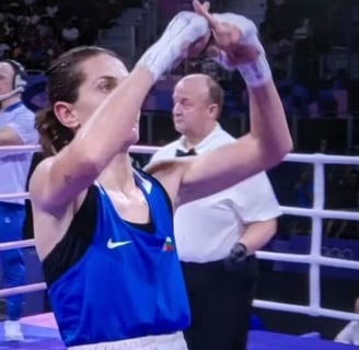 Bulgarialainen nyrkkeilijä Svetlana Staneva